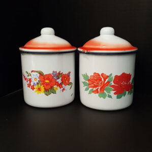 ENAMEL TEA CUP W/ LID